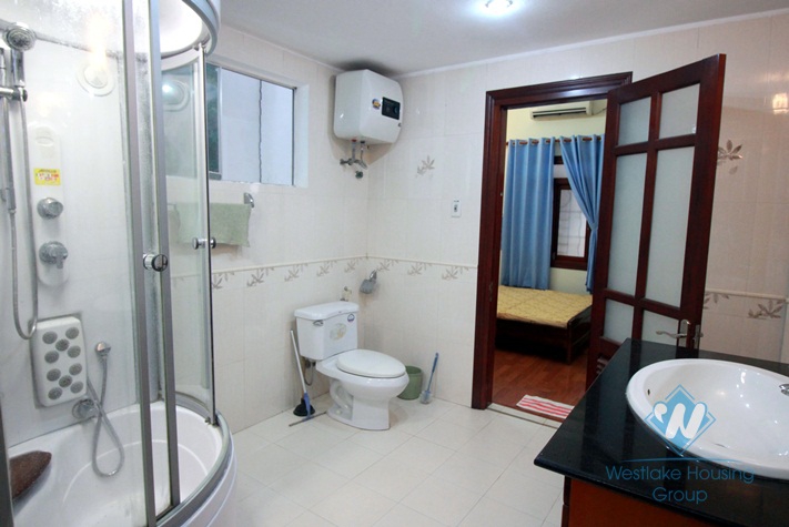 Good price house with 04 bedrooms for rent in Au Co St, Tay Ho, Hanoi